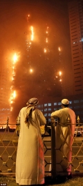 JAUNĀKIE FOTO/VIDEO no Dubaijas ugunsgrēka (Maza bilde 7)