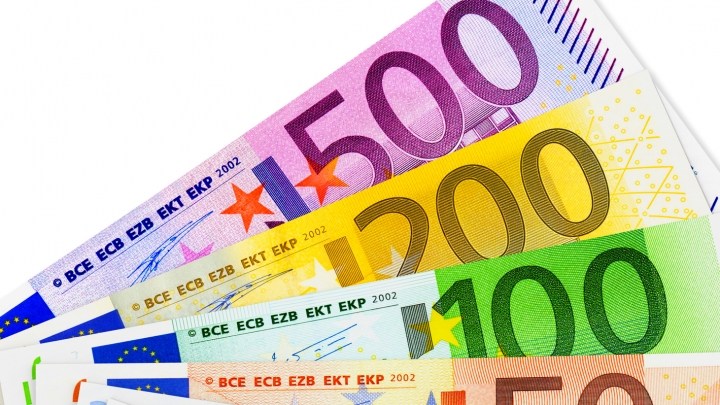 Parakstīsimies, lai minimālā alga Latvijā būtu 500 eiro mēnesī