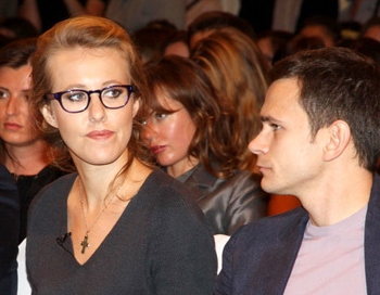 Ksenija Sobčaka grib atņemt Orbakaitei vīru 