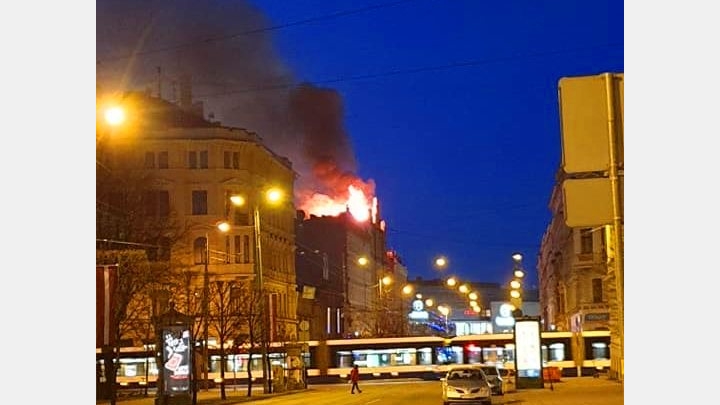 Izdzēsies no sociālajiem tīkliem. Lūk, aizturētais nelegālā hosteļa īpašnieks, kur bojā gāja 8 jauni cilvēki