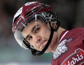 Miķelis Rēdlihs hokeja vidē nozākāts par šarlatānu