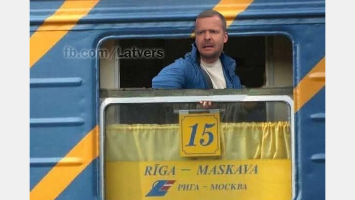 Režisors Alvis Hermanis par mēslu rosļikovu un apdraudējumu latviešu tautai
