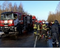 Kādēļ ugunsdzēsēju vadītā auto dēļ bojā gāja divi nevainīgi cilvēki?