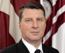Optibet uzvaru Latvijas prezidenta vēlēšanās prognozē Raimondam Vējonim