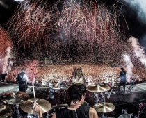 Pārdošanā biļetes uz Muse koncerttūres Drones šovu Latvijā